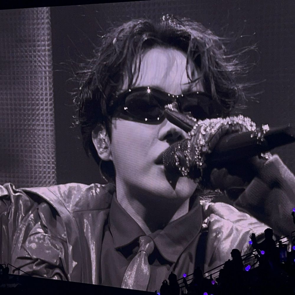 ᵇˡᵐ𝓛iya IS SEEING JIN IN 62 DAYS💜💜💜