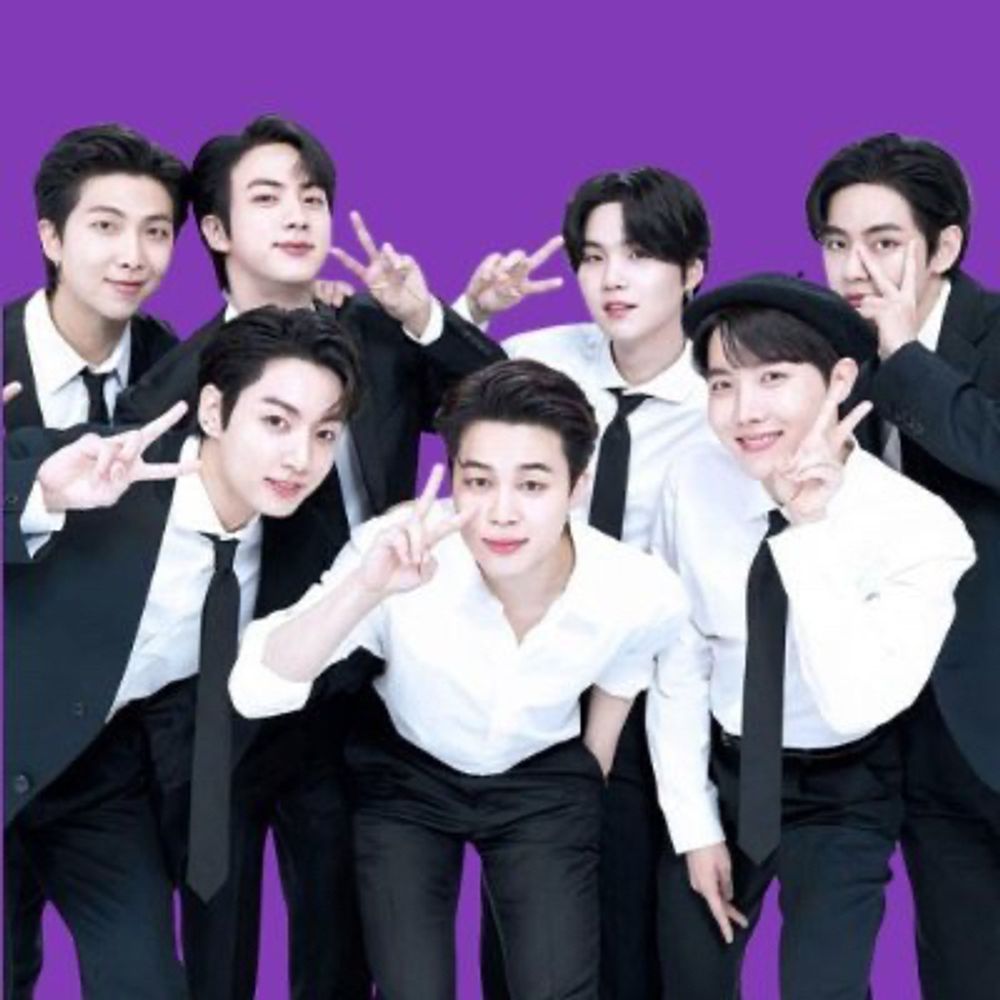 Susan 수잔 💜 HappyOlderArmy