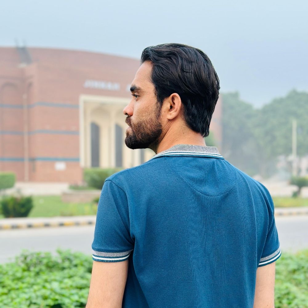 Adam jaan Kakar