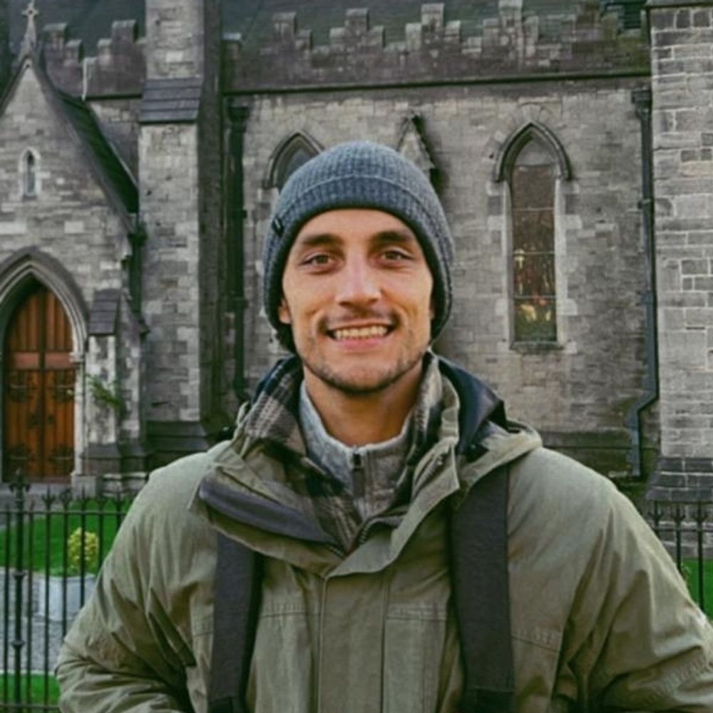 Nicolas L Camacho