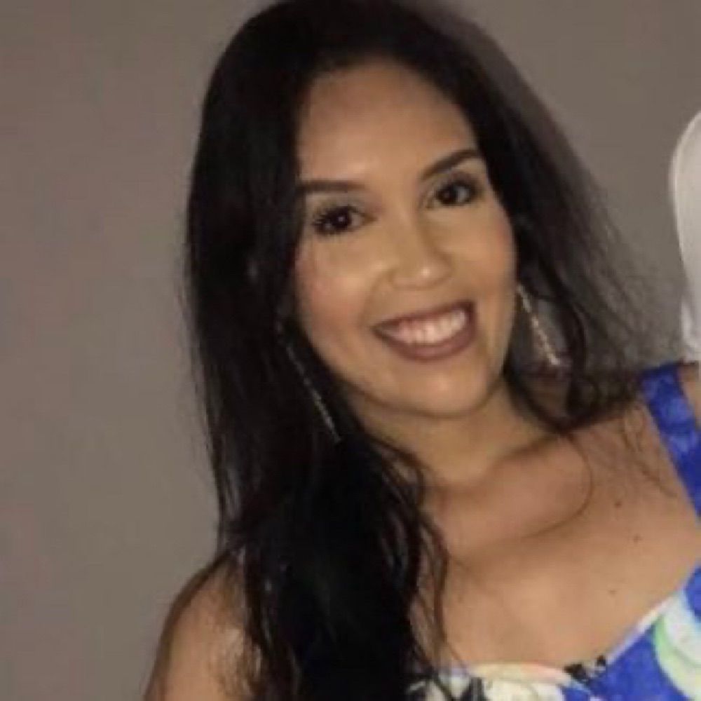Thaís