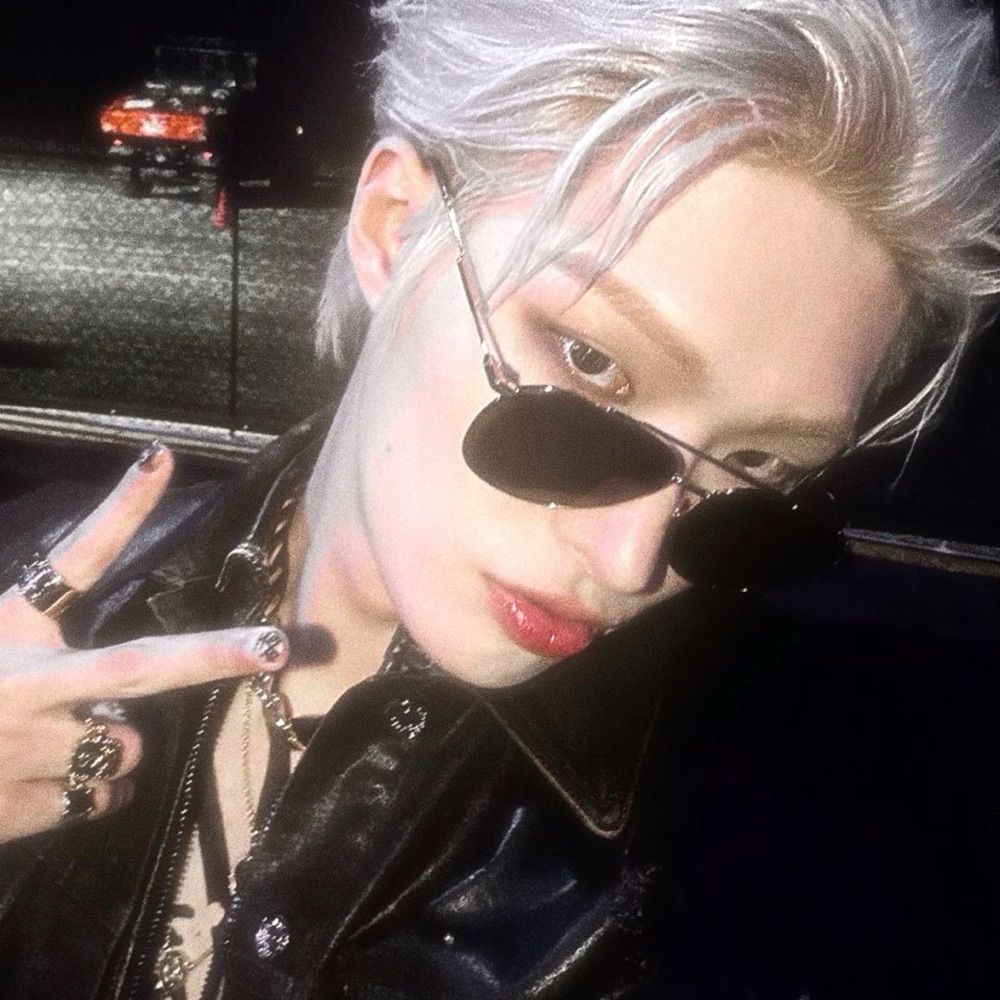 ✰ 𝙎𝙋𝘼𝙍𝙆𝙎 ✰