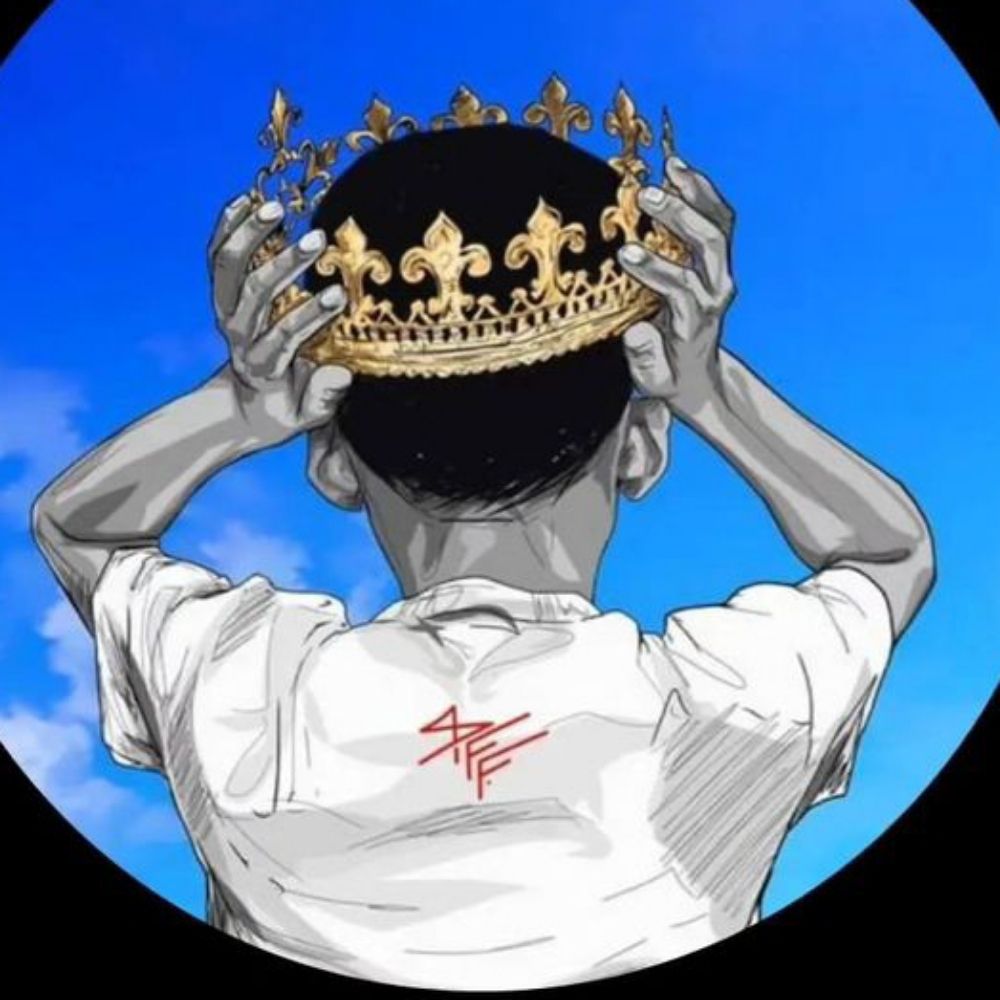 👑