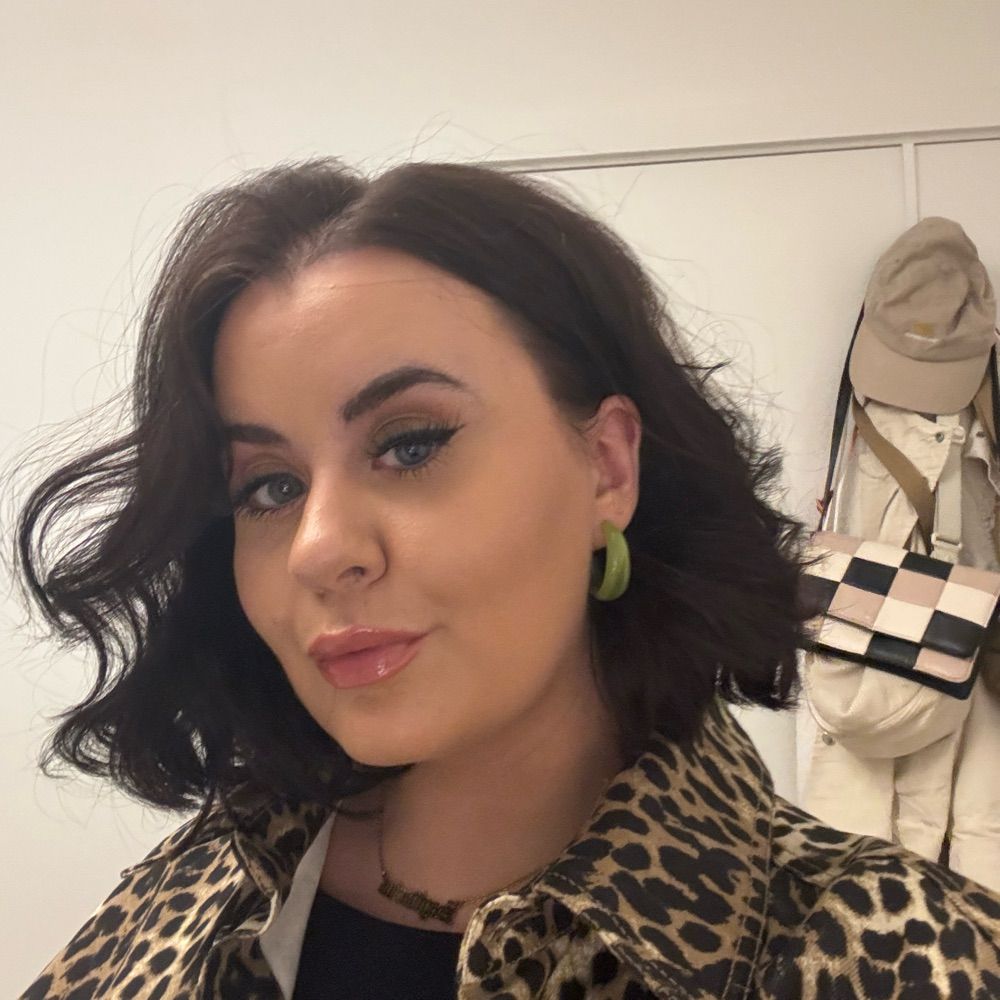 Chloe Louise Maxwell | Digital PR Specialist