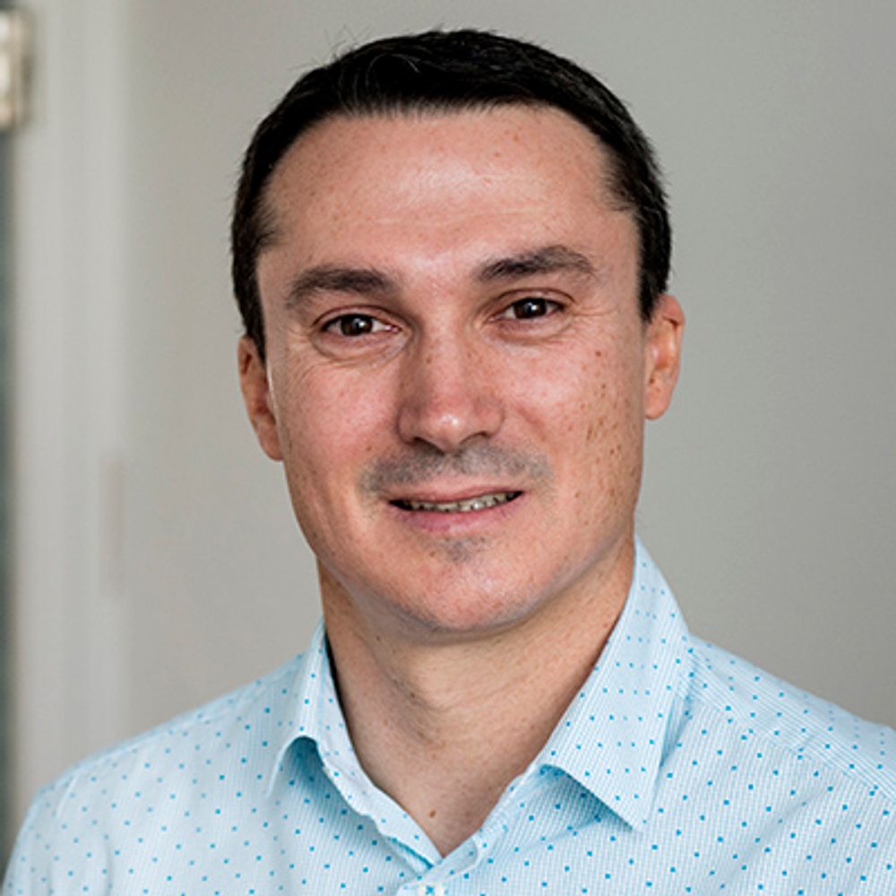 Eric D van Hullebusch