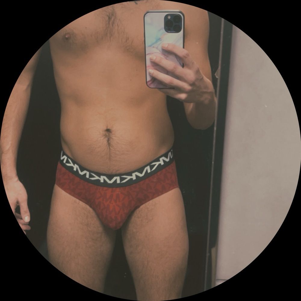 Erik Riley 💪🏽🍑💦