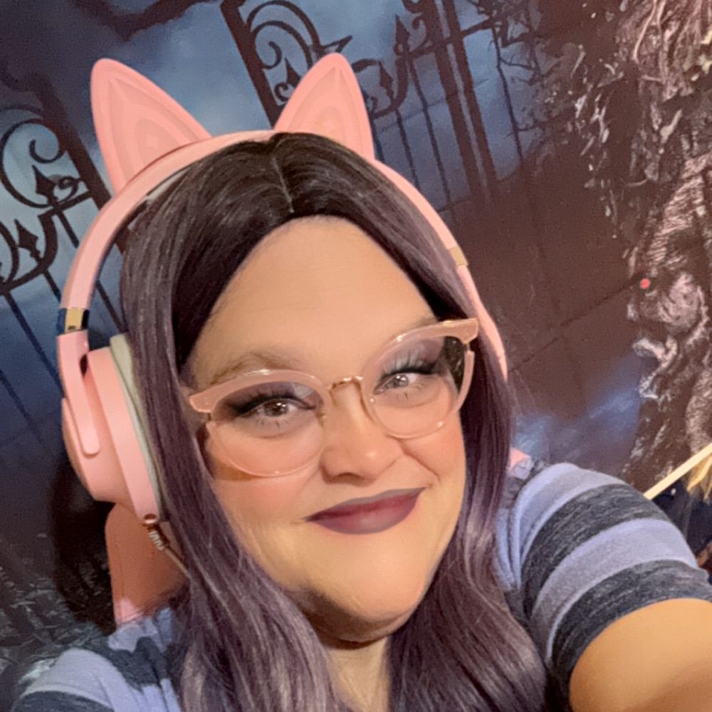 Holly aka NativeCraftyWitch