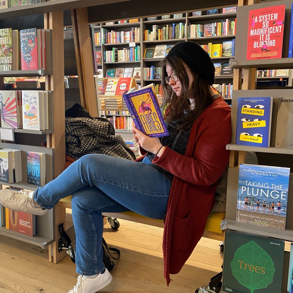 Jess - PassportsandPaperbacks