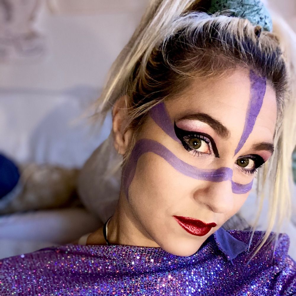 🏳️‍🌈🎤🔮🖤