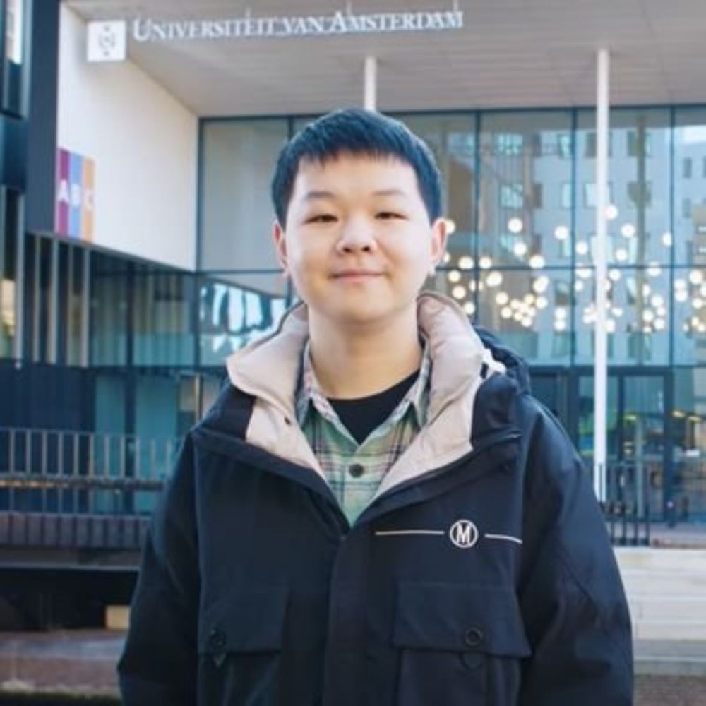 Jie Ouyang
