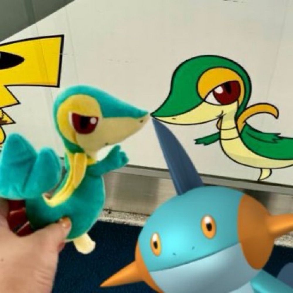 ア カ
