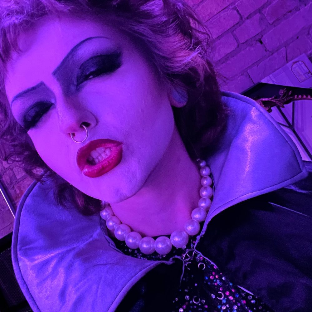 Chris 🦇