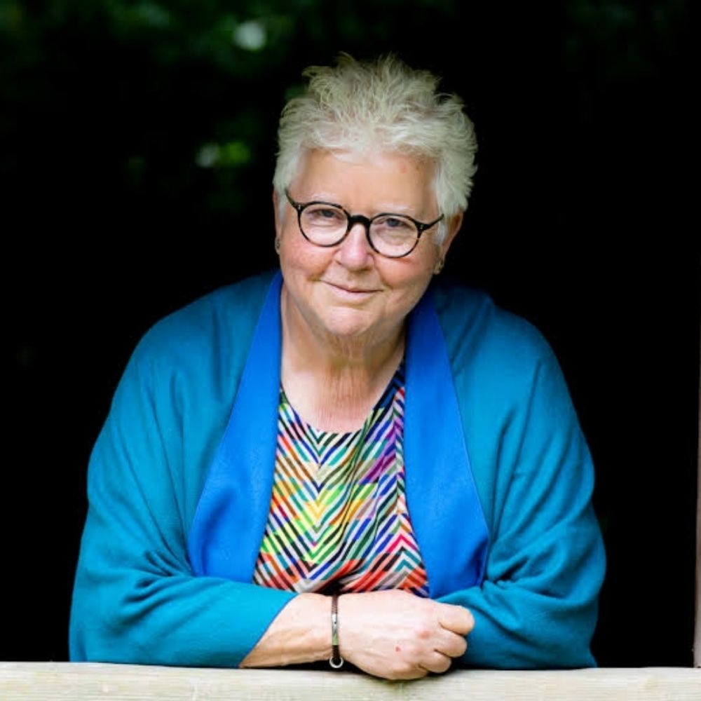 Val Mcdermid 