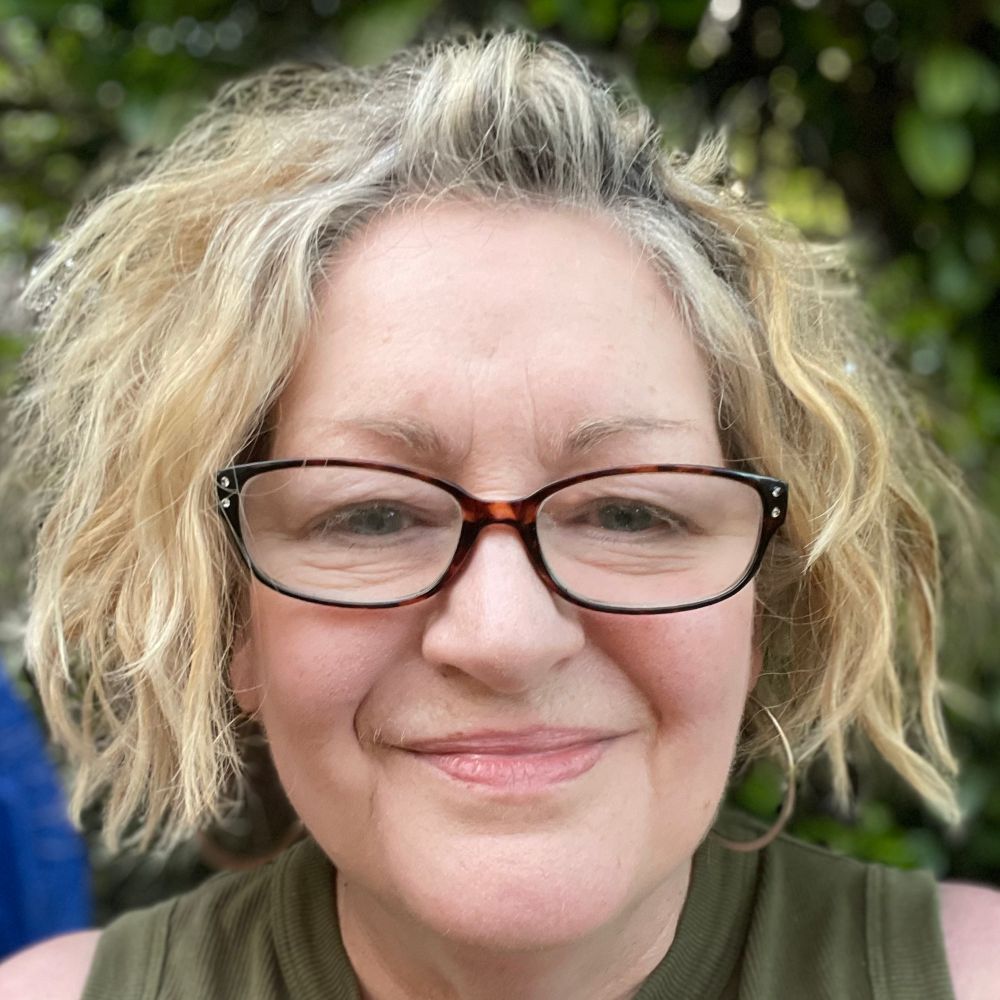 Donna Pellow