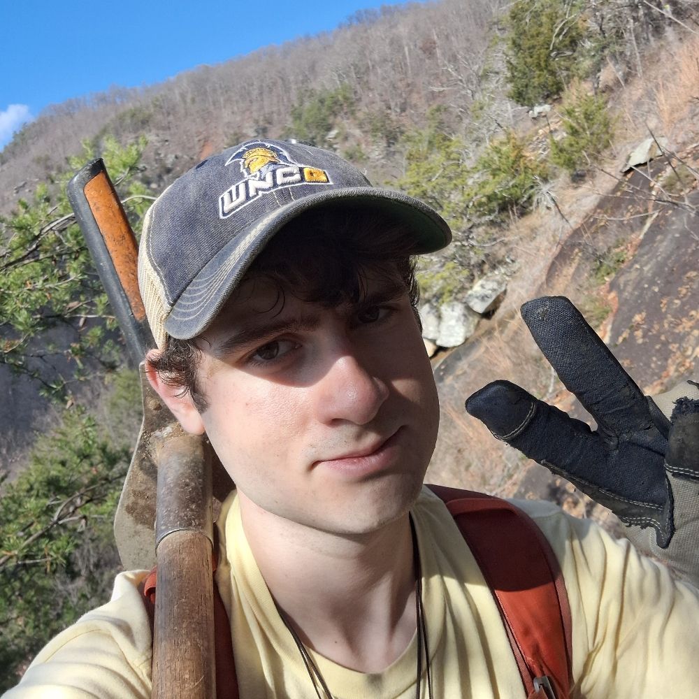 John ⛰️