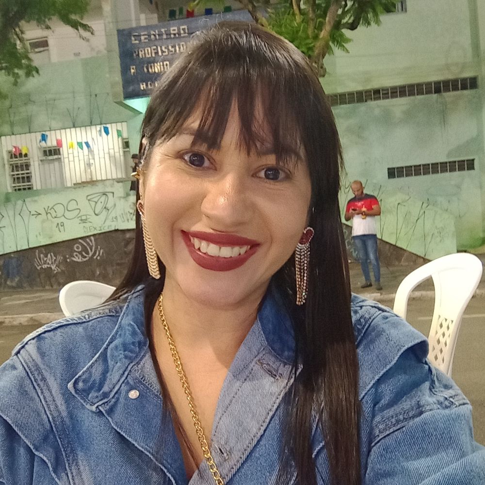 Lorenna Caoly