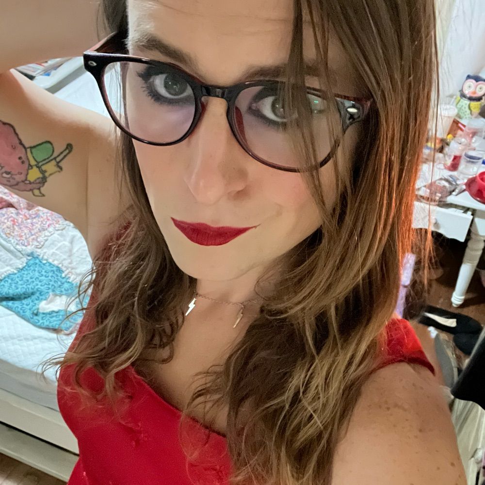 Julia Noelle Curliss