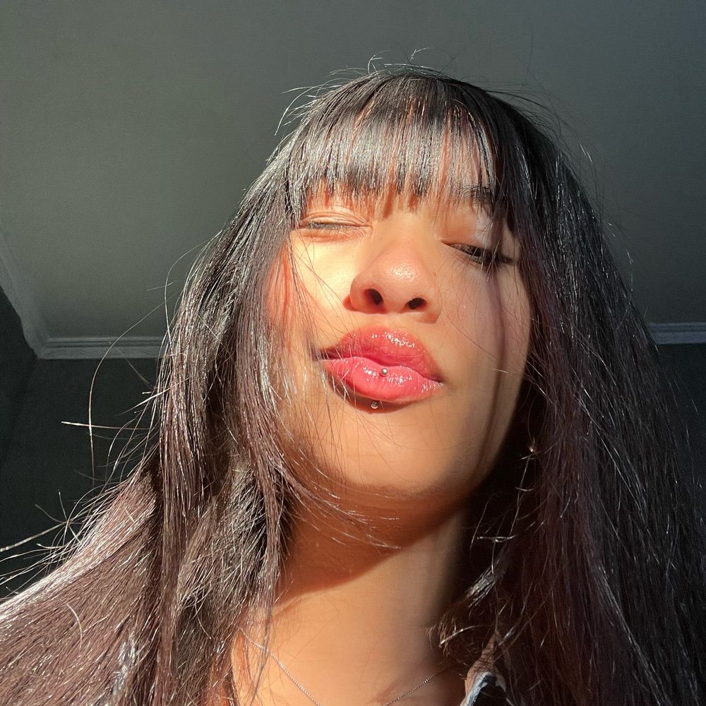 Moniiii