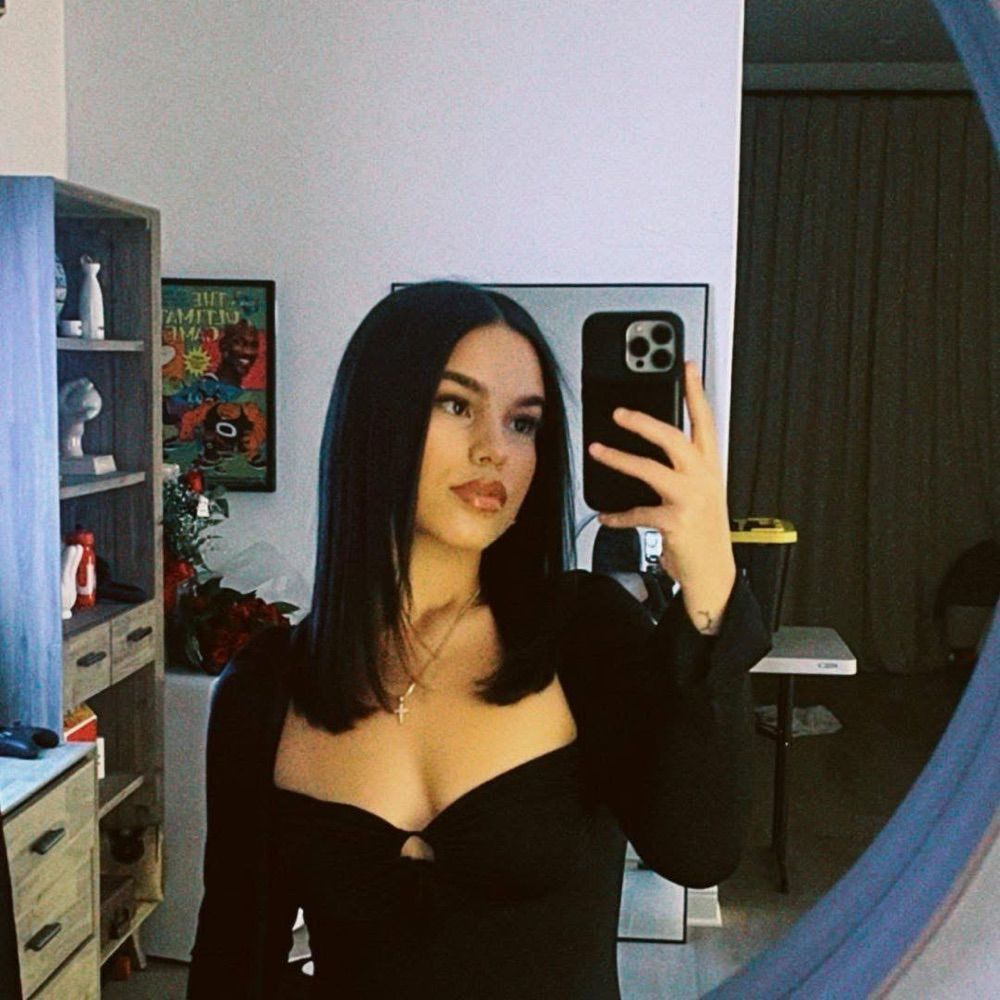 Stephanie Gomez