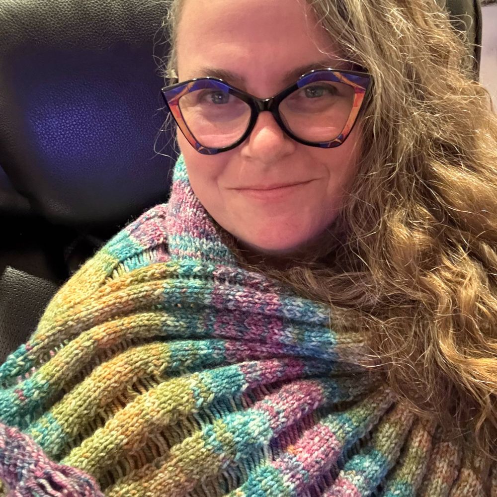 Nikki 🧶