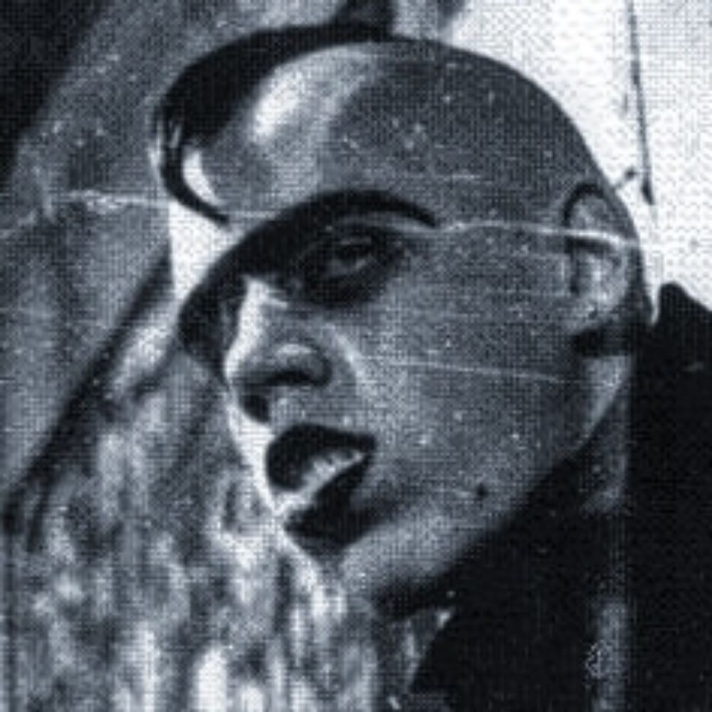 Robin Strange