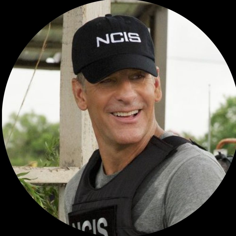 Scott Bakula