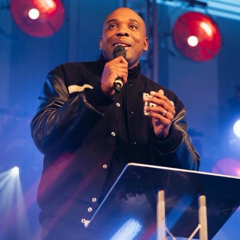 Ben Lindsay OBE