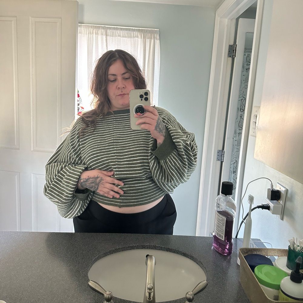 Curvy Witch