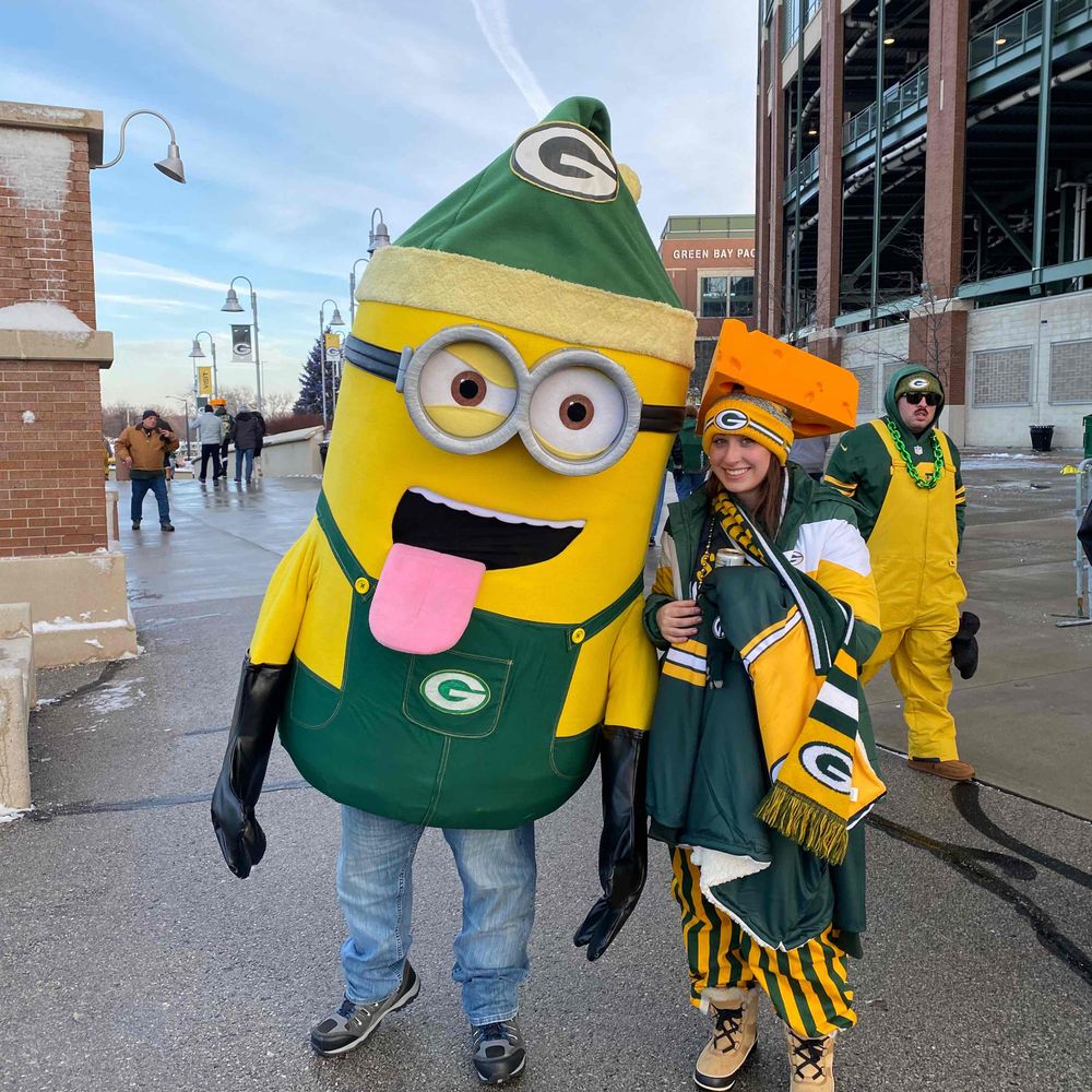 Cheesehead Rach 🧀