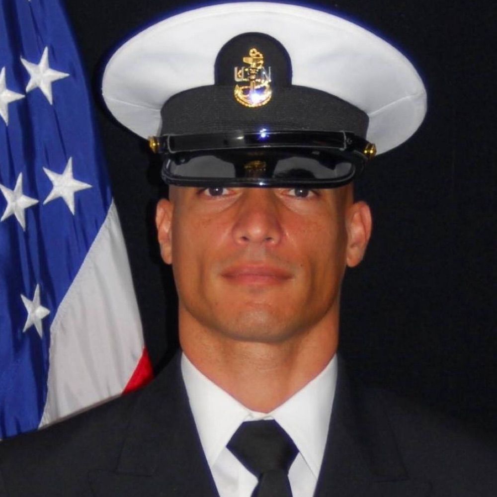 US NAVY CHIEF