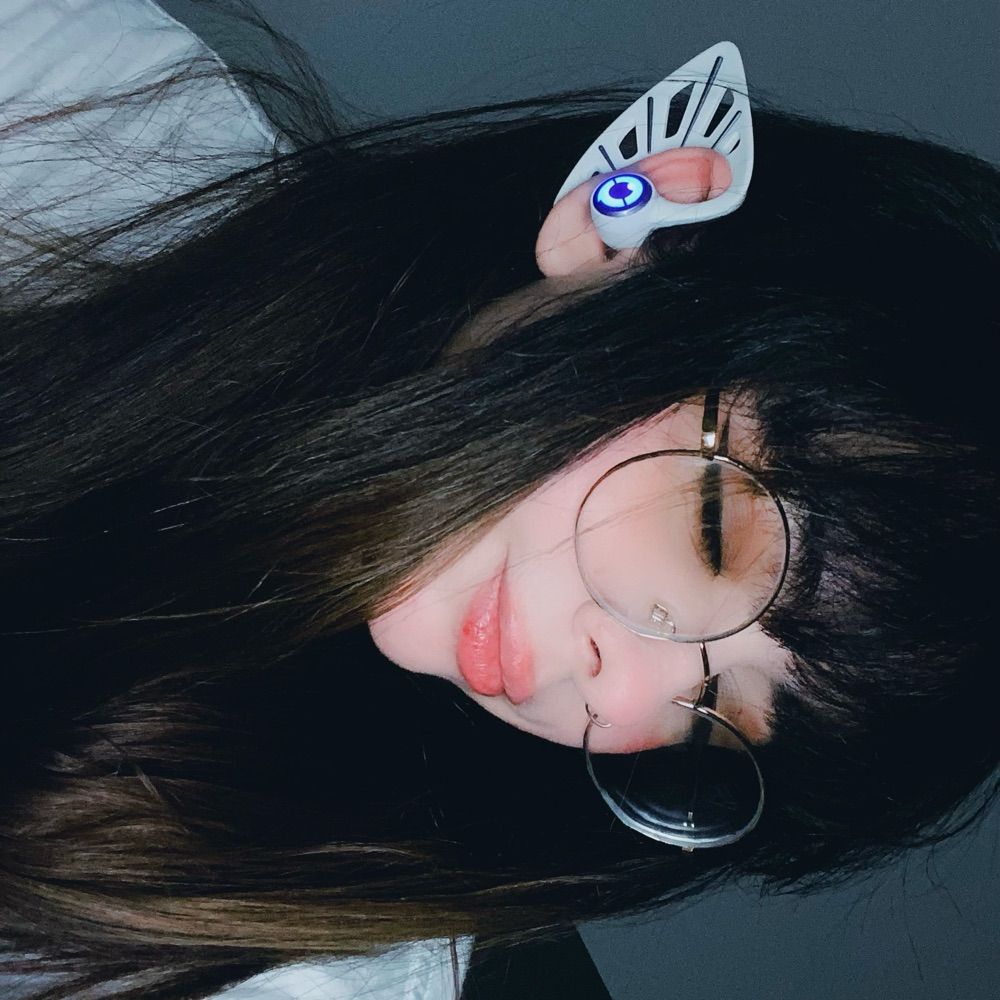 Liggia૮₍ • • ₎ა