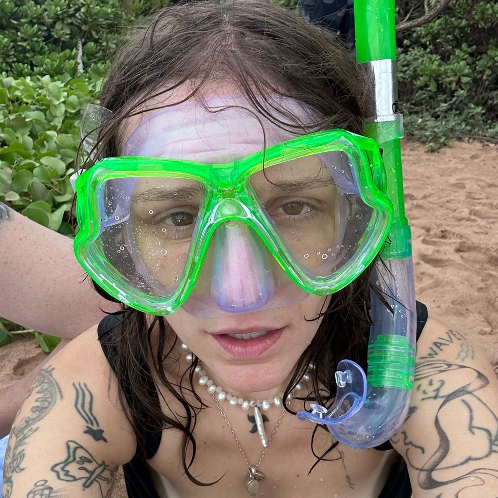 JaJa’s silly cerebral sensual content