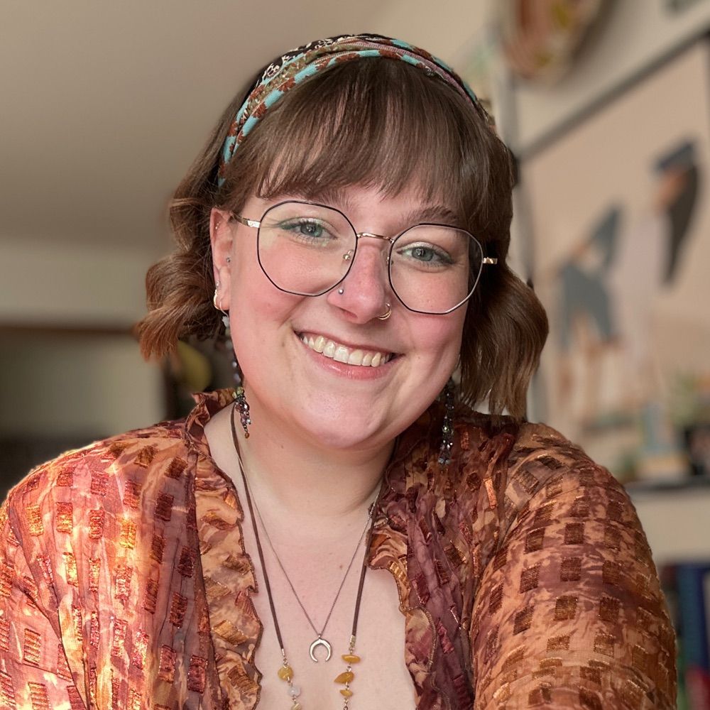Baylee (she/her)