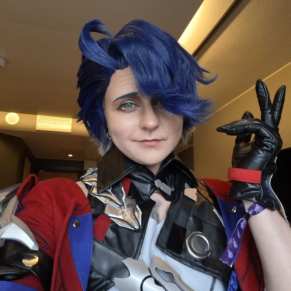 Im Lucius and I do cosplay