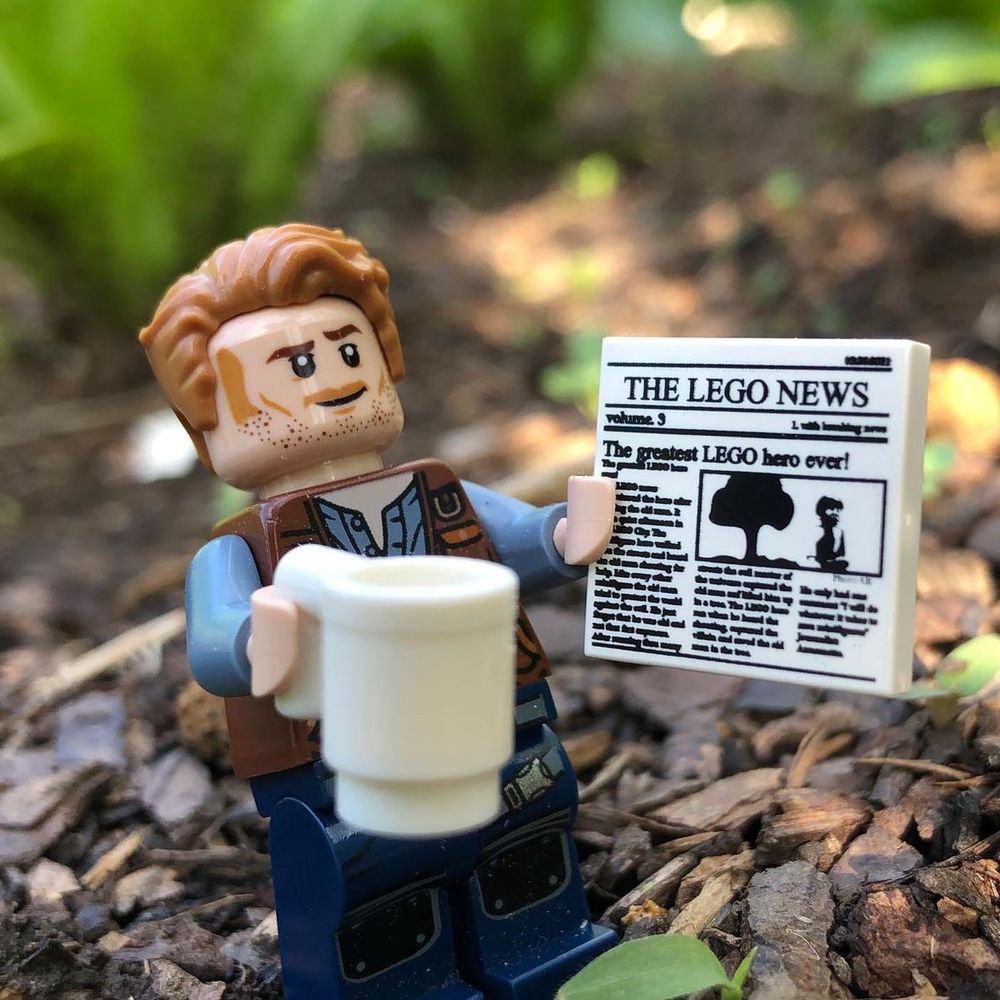 Lego Newspaperman