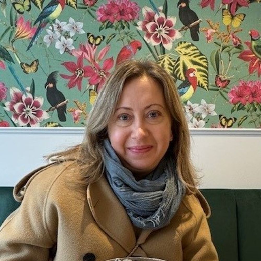 Beth Del Bourgo