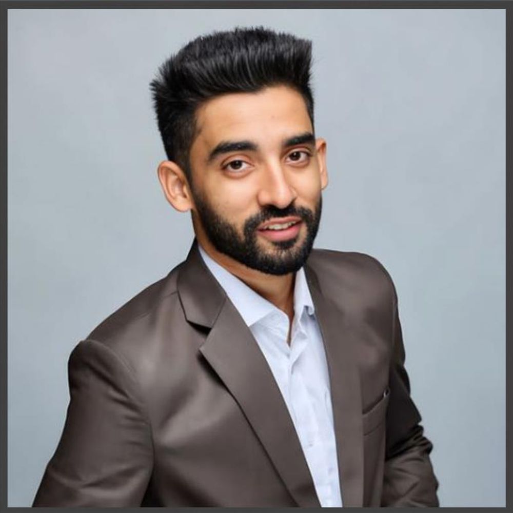 Faaiz Hussain 