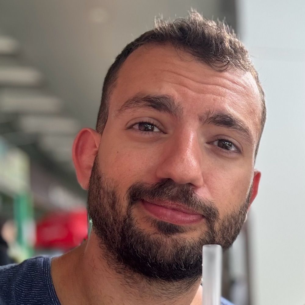 Erez Bizo