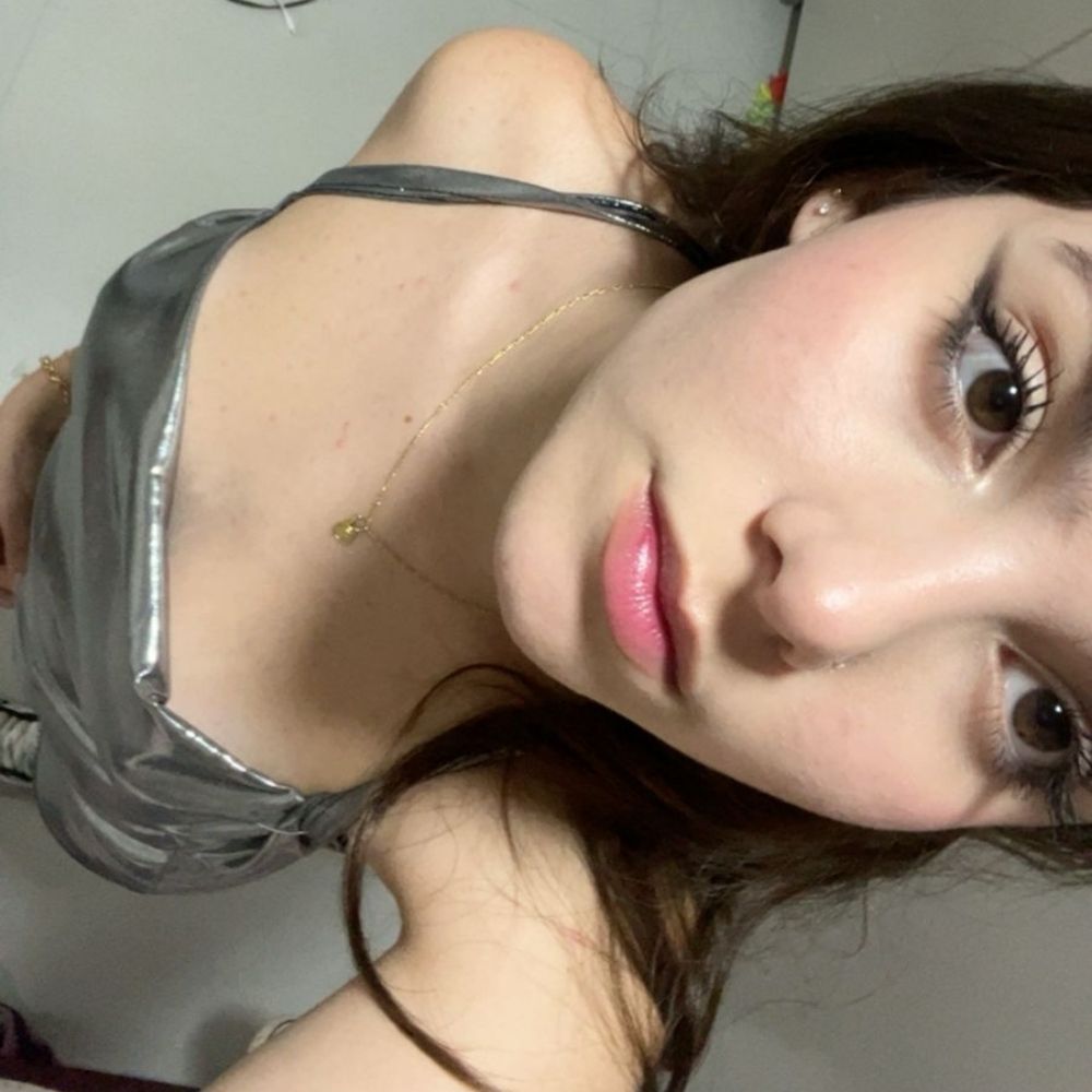 🎭