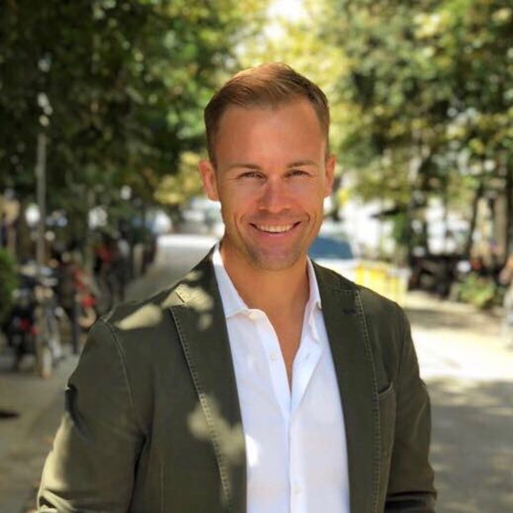 Sean Hurley
