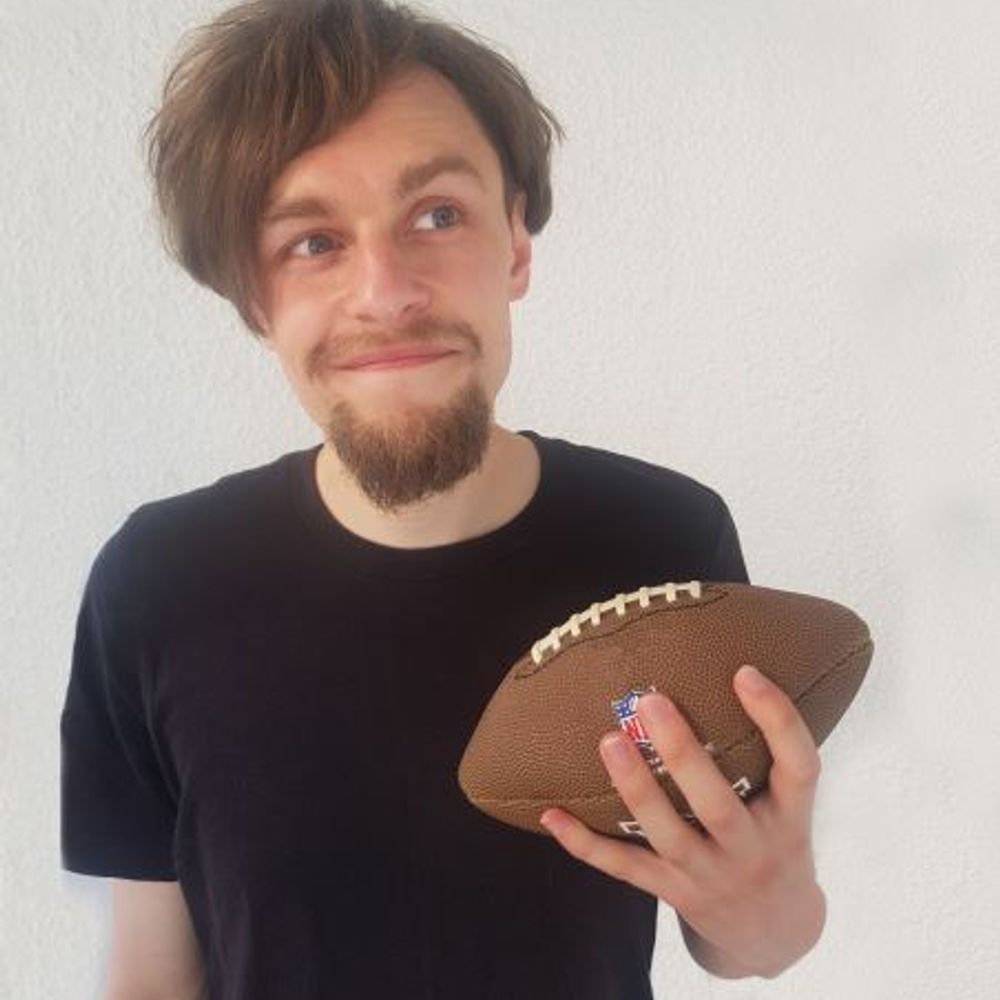 Liam Lodge NFL