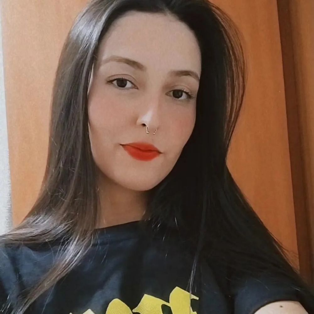 Laura Souza