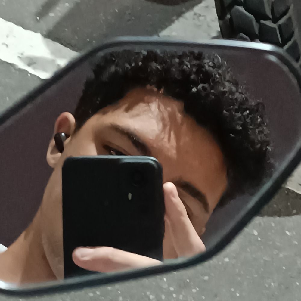 Vini, moto-táxi 
