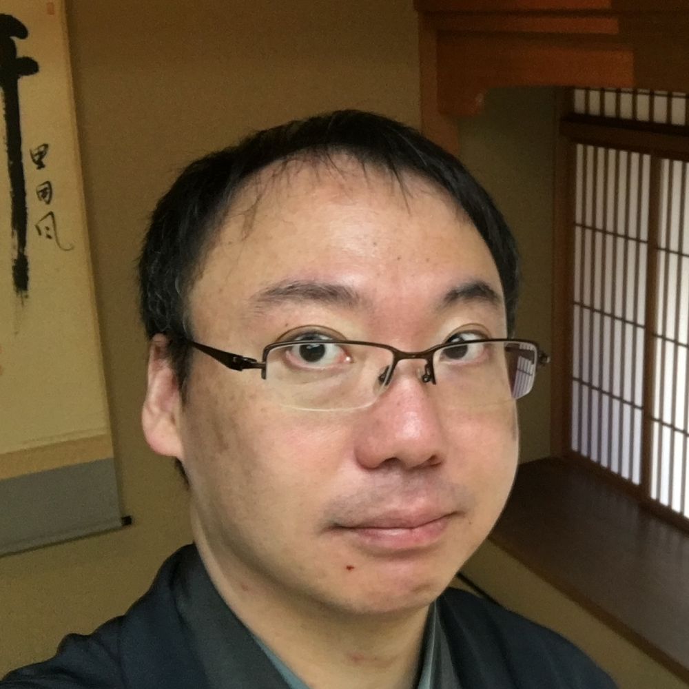 山縣  秀行