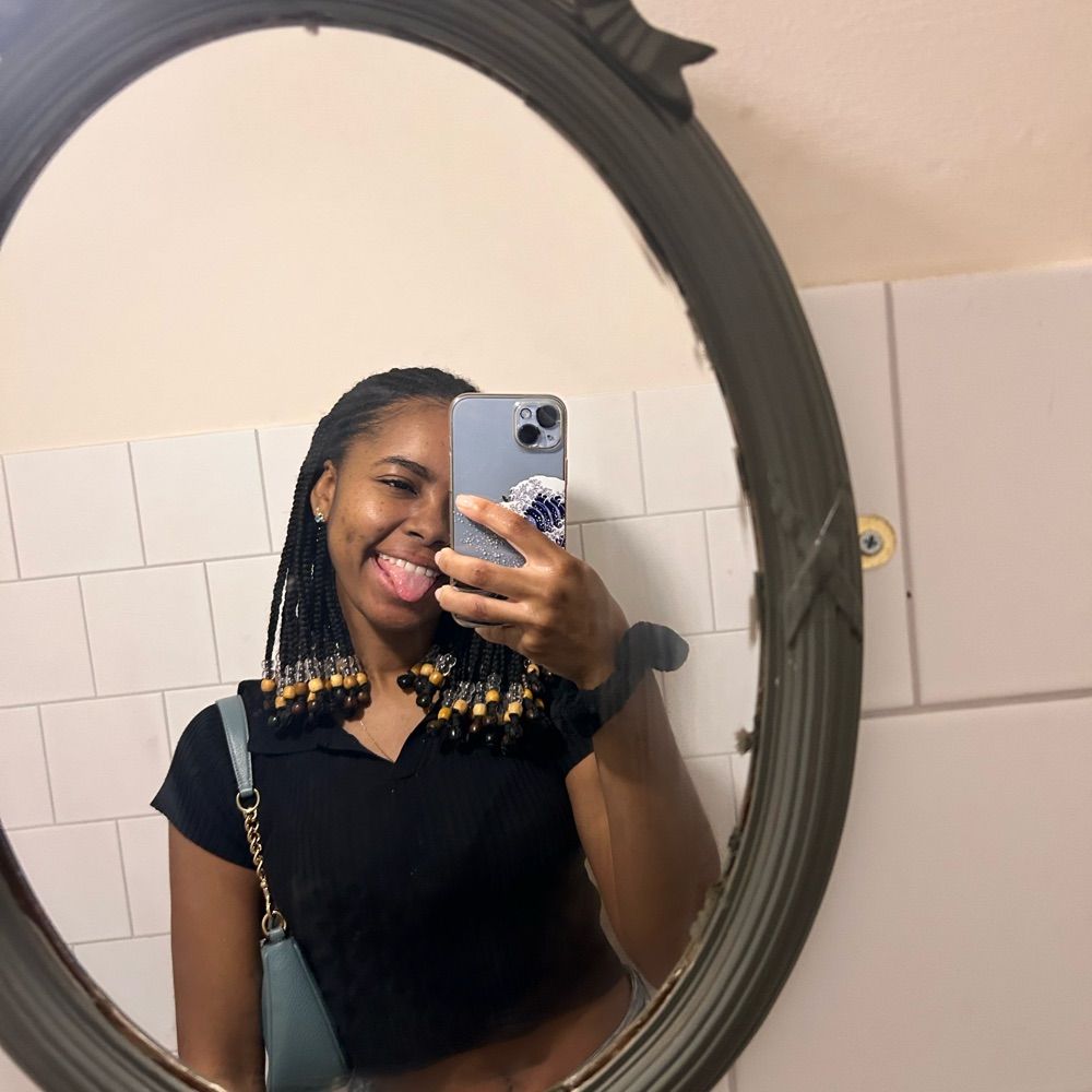 Ash 🇧🇧