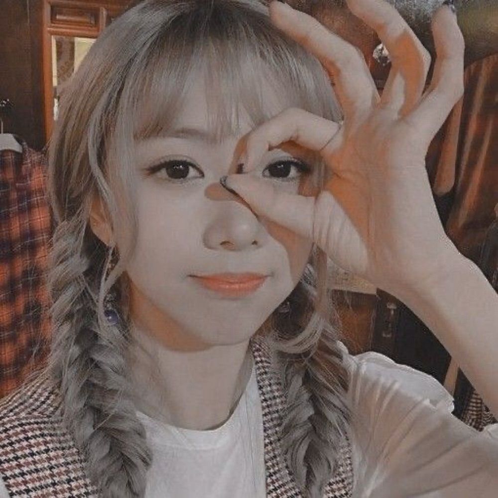 ┄─ ༶ rach .ᐟ