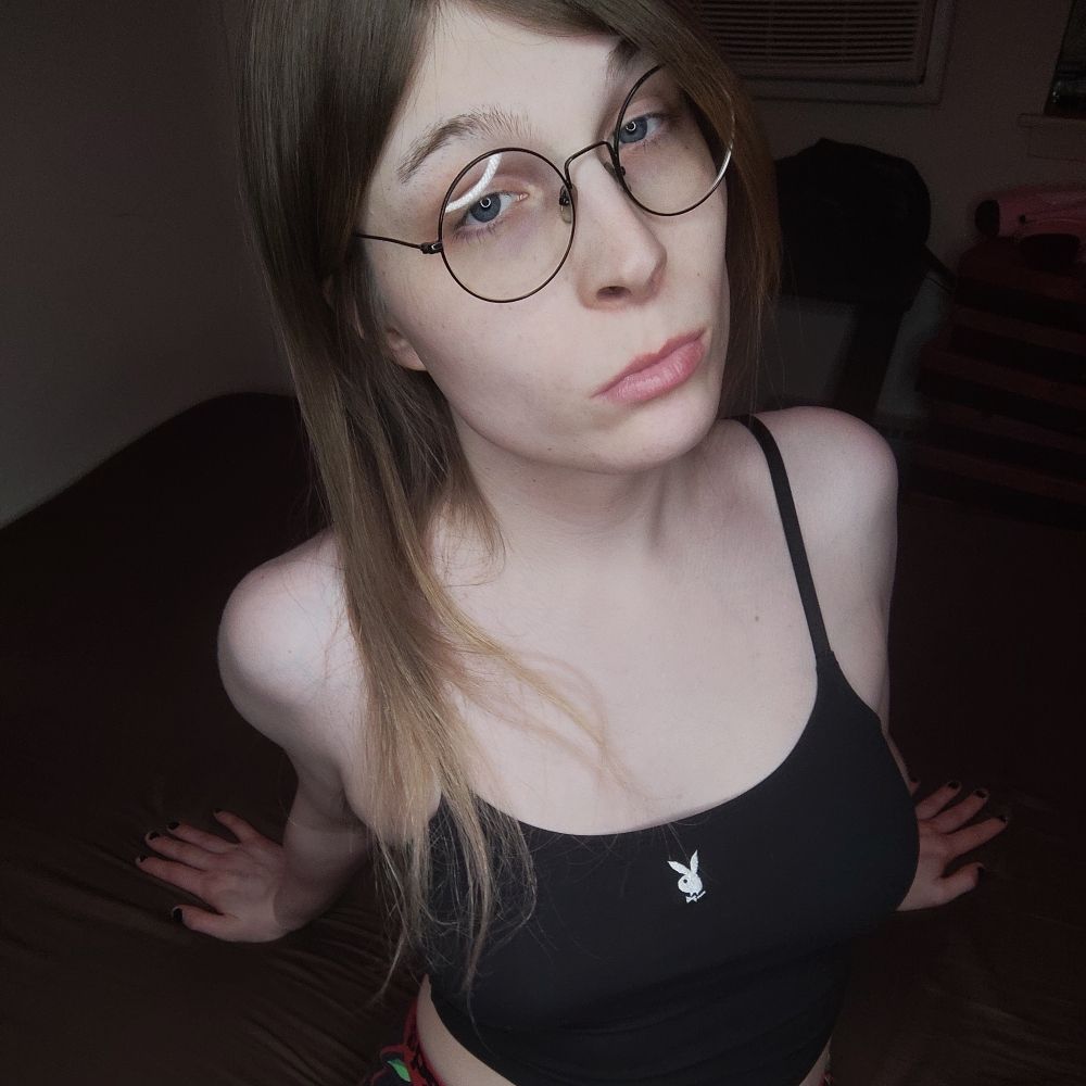 🖤EmoVibes19🖤 8$ OF
