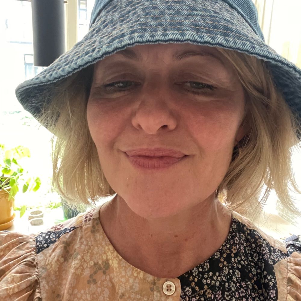 Anneli V. Bruun