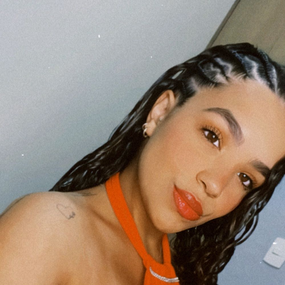 Livia Dutra 