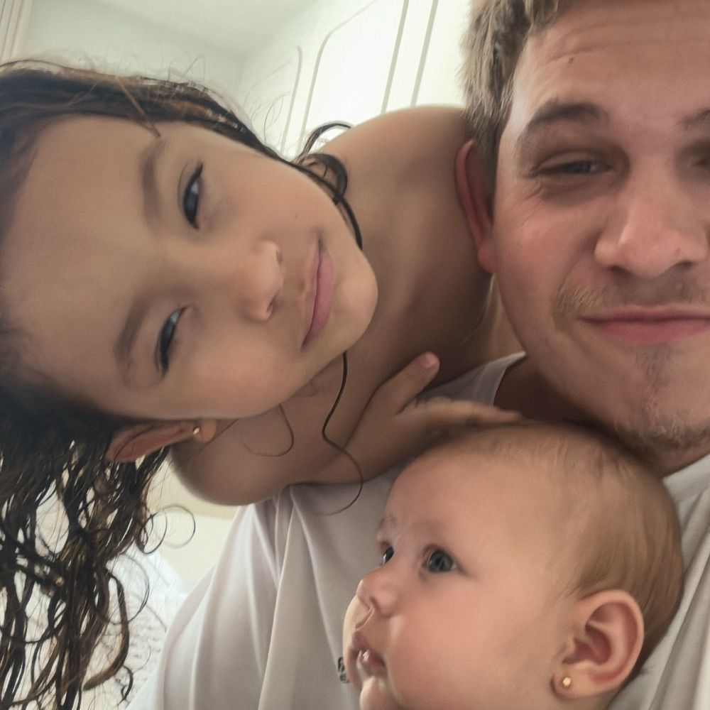 almirazada.bsky.social